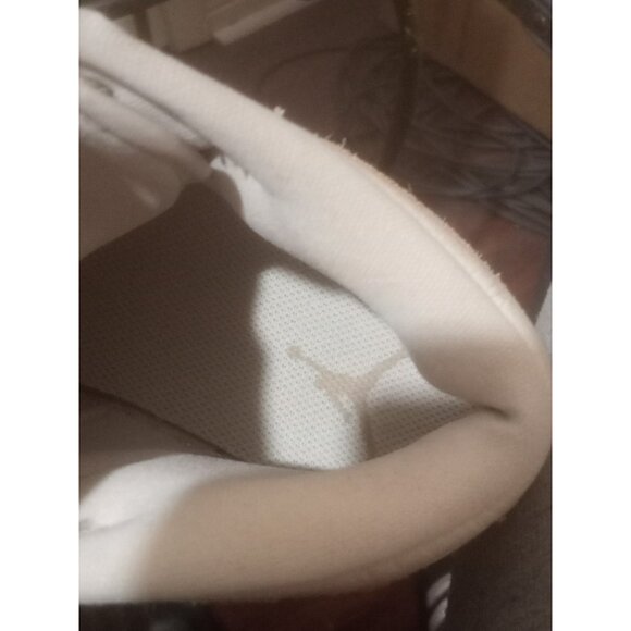 Jordan 1 Mid SE Legend Light Brown Women Size 9 FJ3448-200 - Picture 12 of 12